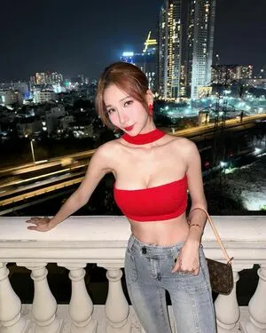 Peiyu175 OnlyFans Leaked Free Thumbnail Picture - #YtkcLS3aR6