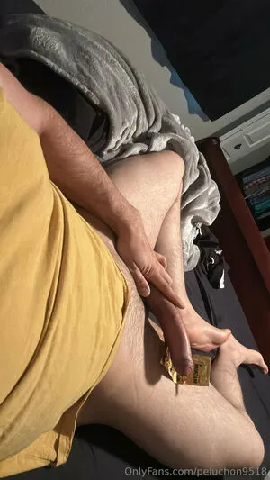 Peluchon9518 OnlyFans Leaked Free Thumbnail Picture - #d93m9EcTY8