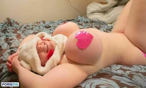 Penny Underbust OnlyFans Leaked Free Thumbnail Picture - #H63lM1i7LE