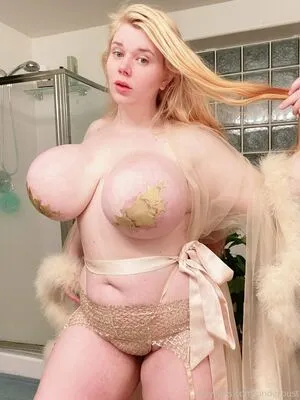 Penny Underbust OnlyFans Leaked Free Thumbnail Picture - #e0OKK22dpk
