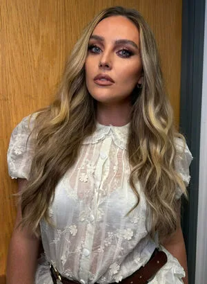 Perrie Edwards OnlyFans Leaked Free Thumbnail Picture - #F4EnWYfIO1