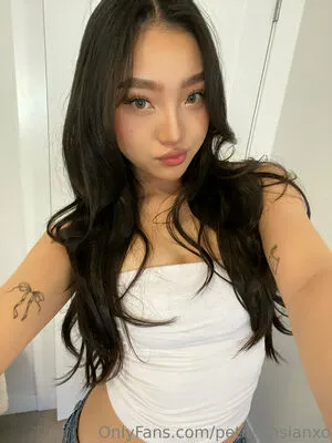 Petite Asianxo Thumbnail Picture