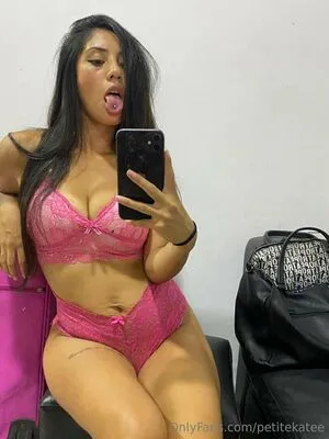 Petitekatee OnlyFans Leaked Free Thumbnail Picture - #L4KpMpDseS