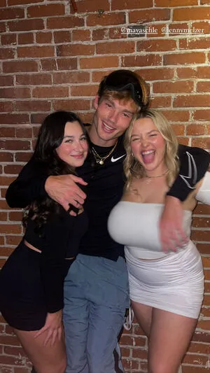 Peytn Thumbnail Picture
