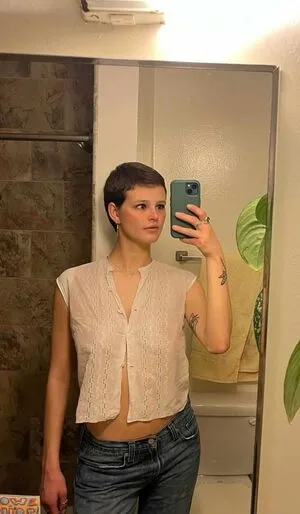 Peyton Kennedy Thumbnail Picture