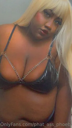 Phat Ass Phoebe OnlyFans Leaked Free Thumbnail Picture - #ED67RKy4Td