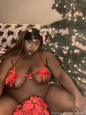 Phat Ass Phoebe OnlyFans Leaked Free Thumbnail Picture - #UIXzaNZpgv