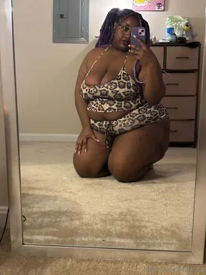 Phatassphoebe Thumbnail Picture