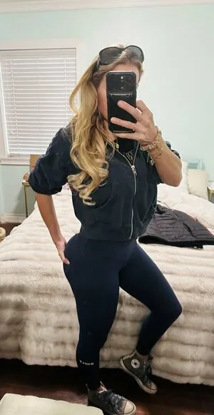 Phatazbombshell OnlyFans Leaked Free Thumbnail Picture - #R0oEgyhFi8