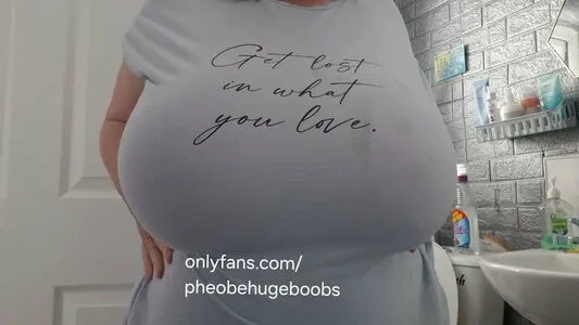 Pheobehugeboobs OnlyFans Leaked Free Thumbnail Picture - #Vo77J8FLig
