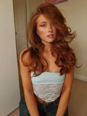Pheobeisginger OnlyFans Leaked Free Thumbnail Picture - #vLMkFV2xnv