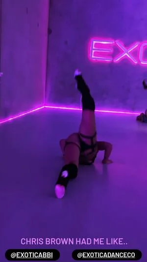 Phillipa Sharples OnlyFans Leaked Free Thumbnail Picture - #7mPild5HGn