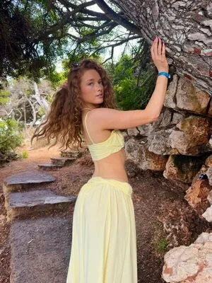 Phoebeisginger OnlyFans Leaked Free Thumbnail Picture - #4pPN1UHQWU