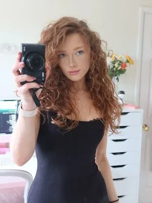 Phoebeisginger OnlyFans Leaked Free Thumbnail Picture - #QDUk34Vegj
