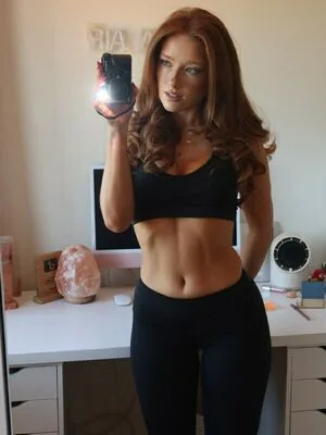 Phoebeisginger OnlyFans Leaked Free Thumbnail Picture - #pvluiKHWez