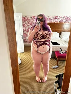 Phoebeswaitingroom OnlyFans Leaked Free Thumbnail Picture - #rAamCvWefn