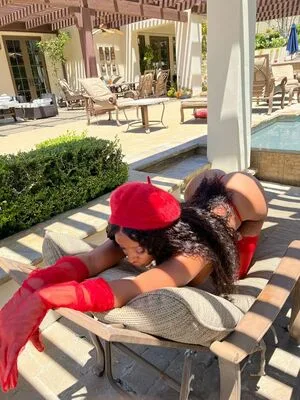 Phoenix Skye OnlyFans Leaked Free Thumbnail Picture - #UeGIFbb6pg