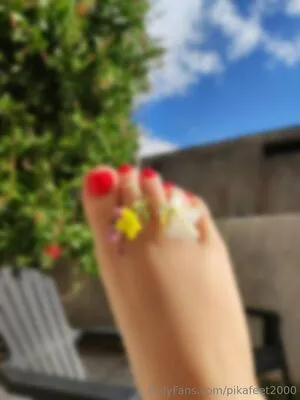 Pikafeet2000 OnlyFans Leaked Free Thumbnail Picture - #S9GmoOlCxS