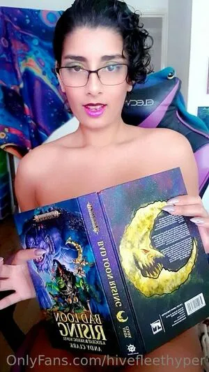 Pinkhivequeen Thumbnail Picture