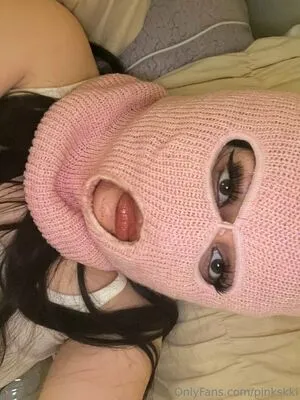 Pinkskki Thumbnail Picture