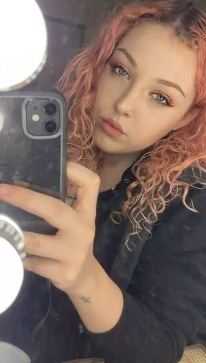 Pinkthemagicdragon Profile Thumbnail