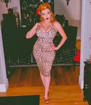 Pinupdollashleymarie Thumbnail Picture