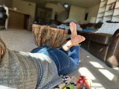 piperscutefeet OnlyFans Leaked Free Thumbnail Picture - #034gMC3p3n