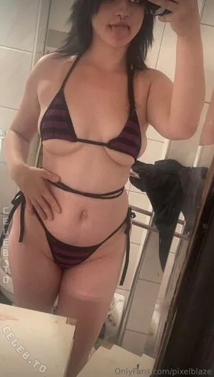 Pixelblaze OnlyFans Leaked Free Thumbnail Picture - #QlaAkBJ5IQ