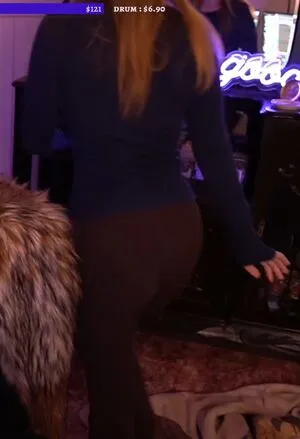 Pixelsmixel OnlyFans Leaked Free Thumbnail Picture - #aWyWdPQB6p