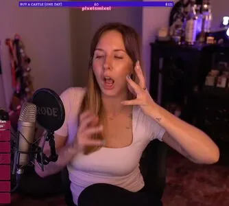 Pixelsmixel OnlyFans Leaked Free Thumbnail Picture - #hgt7b8qtNM
