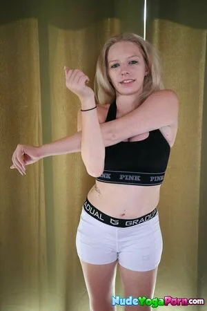 Pixie Kinzi OnlyFans Leaked Free Thumbnail Picture - #Z0VfDZ827N