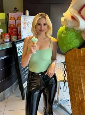 Pixie Lott OnlyFans Leaked Free Thumbnail Picture - #DH7MbiagZ1