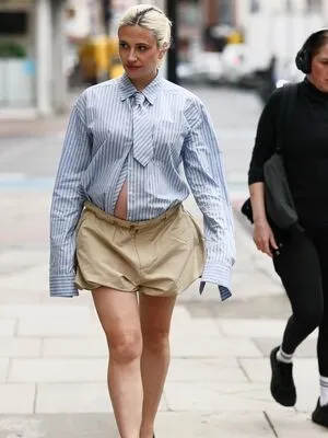 Pixie Lott OnlyFans Leaked Free Thumbnail Picture - #E87MWK3nQ9