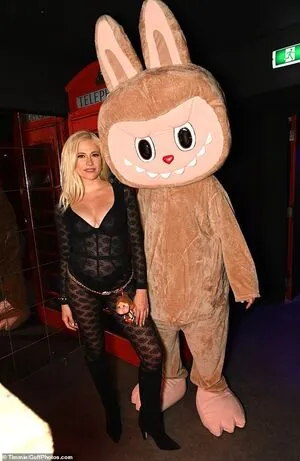 Pixie Lott OnlyFans Leaked Free Thumbnail Picture - #X9i7RxIncZ