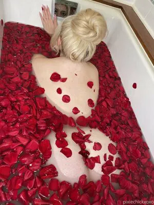Pixiechickxoxo OnlyFans Leaked Free Thumbnail Picture - #0UexeklLMU