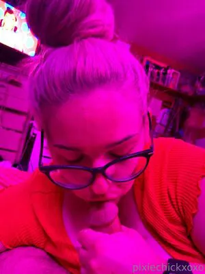 Pixiechickxoxo OnlyFans Leaked Free Thumbnail Picture - #v0und9FoZK