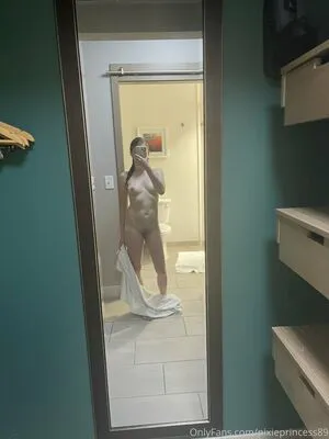 Pixieprincess89 OnlyFans Leaked Free Thumbnail Picture - #VID2epdbos