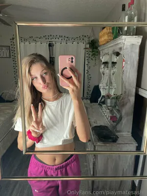 Playmatesasha Thumbnail Picture