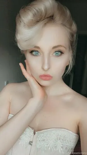 Poeticminx Thumbnail Picture