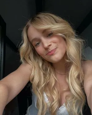 Pommelien Thijs Thumbnail Picture