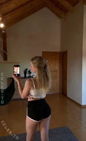 Poolblondii OnlyFans Leaked Free Thumbnail Picture - #1H8zb3VTgh