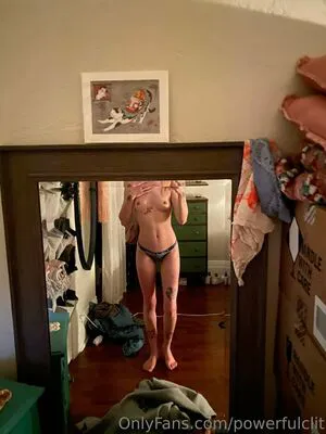 Powerfulclit Thumbnail Picture
