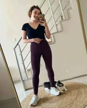 Pqueen Thumbnail Picture