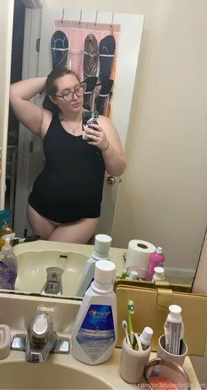 Pr3ttyandpr3gnant OnlyFans Leaked Free Thumbnail Picture - #8llhFVGvE4