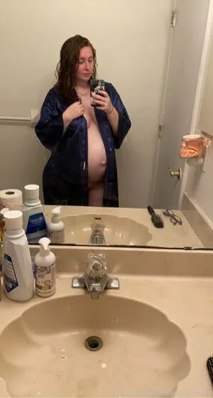 Pr3ttyandpr3gnant OnlyFans Leaked Free Thumbnail Picture - #IT7kM3L2b0
