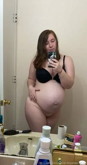 Pr3ttyandpr3gnant OnlyFans Leaked Free Thumbnail Picture - #aZOLoUpBeV