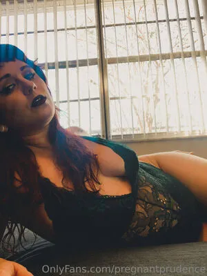 Pregnantprudence OnlyFans Leaked Free Thumbnail Picture - #9FfWi2v4Gy