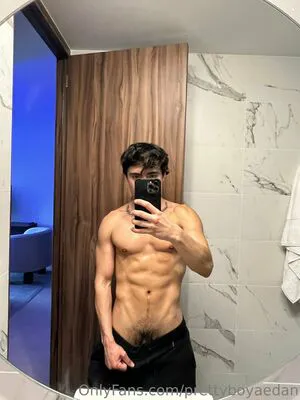 Prettyboyaedan OnlyFans Leaked Free Thumbnail Picture - #1g20gsACrk
