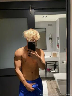 Prettyboyaedan OnlyFans Leaked Free Thumbnail Picture - #MgZ2Er4U8N