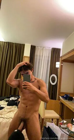 Prettyboyaedan OnlyFans Leaked Free Thumbnail Picture - #hem3MIP35d
